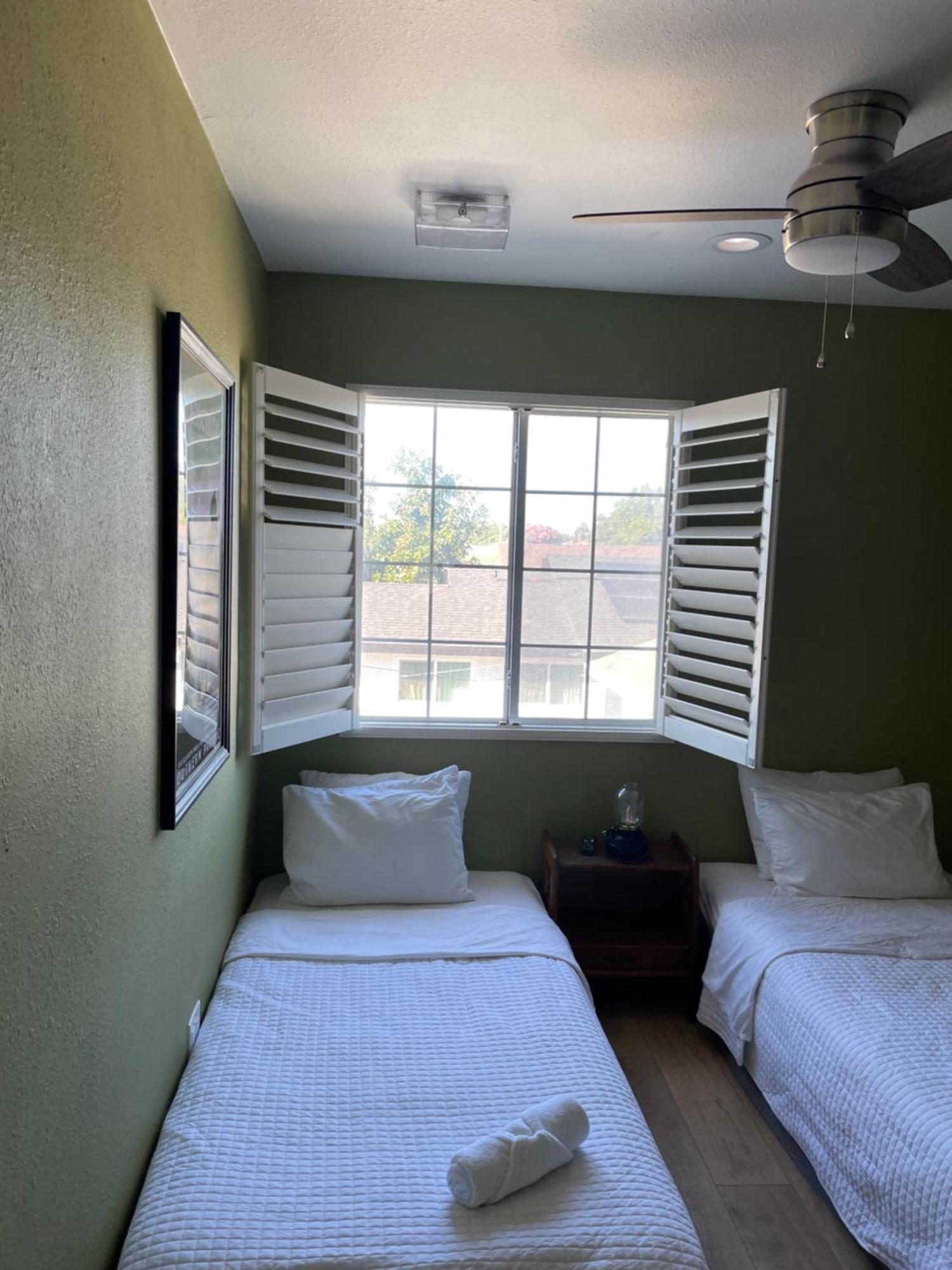 Private Room In La With Free Wifi And Tv With Shared Kitchen Los Angeles Zewnętrze zdjęcie